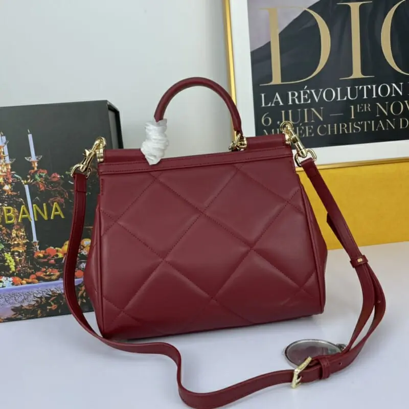 dolce  gabbana aaa qualite sac a main  pour femme s_11a26a12